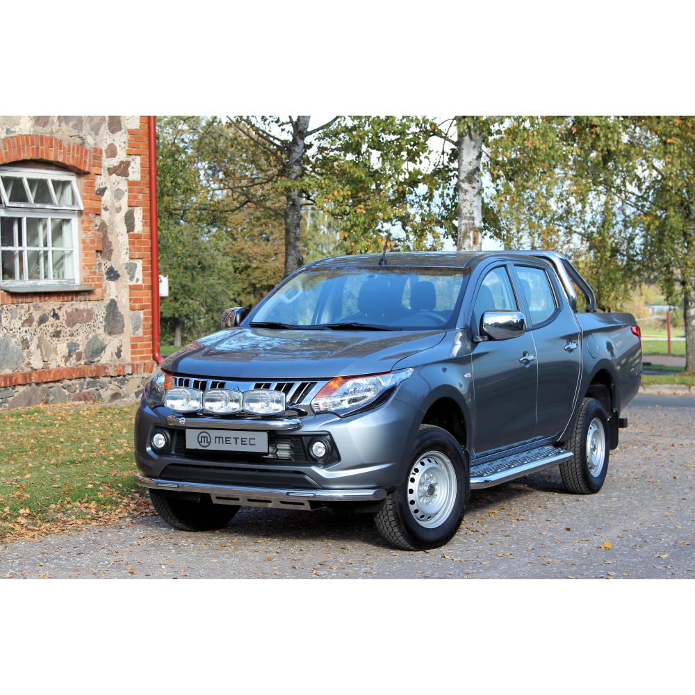 Боковые пороги TOUR, пластина с трубой Ø48мм, FIAT Fullback 2016-2019