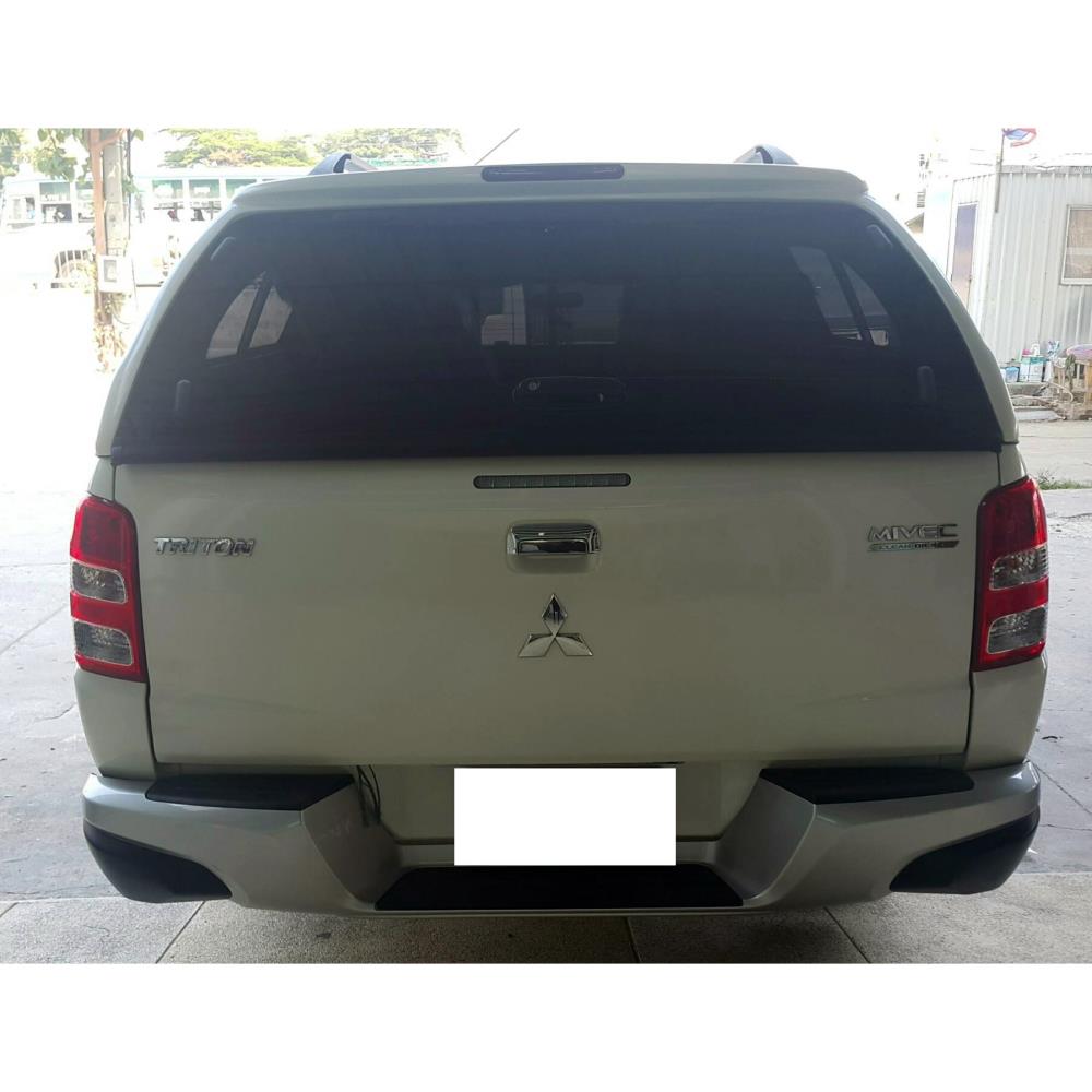 Кунг Grey (U17) SM4, раздвижные боковые окна на Fiat Fullback 2016+ Кунг Grey (U17) SM4, раздвижные боковые окна на Fiat Fullback 2016+