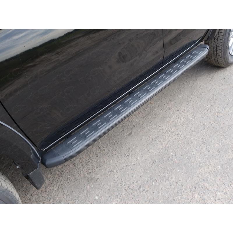 Пороги алюминиевые с пластиковой накладкой (карбон) 1820 мм FIAT Fullback