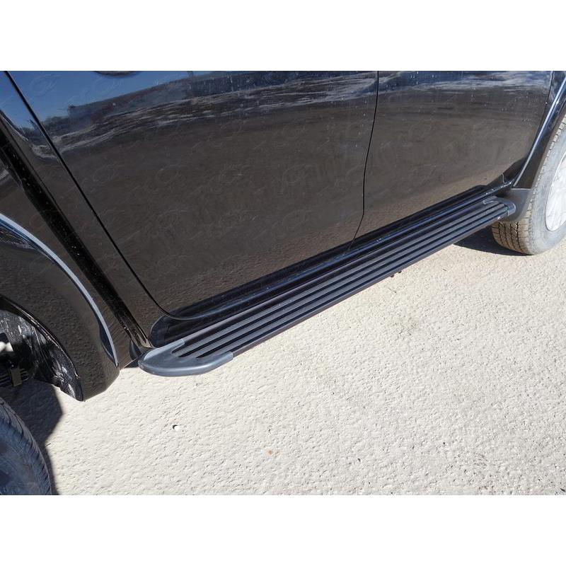 Пороги алюминиевые `Slim Line Black` 1820 мм FIAT Fullback 2016-2019 Пороги алюминиевые `Slim Line Black` 1820 мм FIAT Fullback 2016-2019